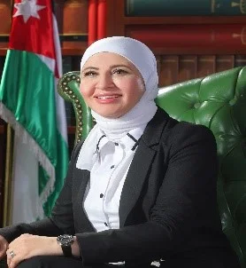 دانا الزعبي